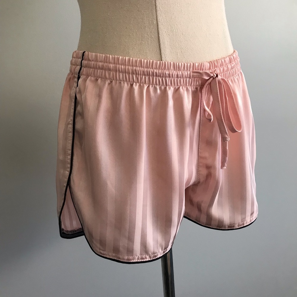 BRAS N THINGS Size 10 Pink Satin PJ Set - Picture 9 of 12